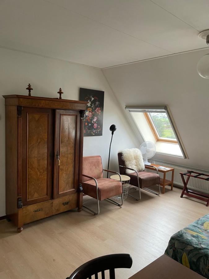 De Stjelp Pleats Bed & Breakfast Lemmer Exterior foto
